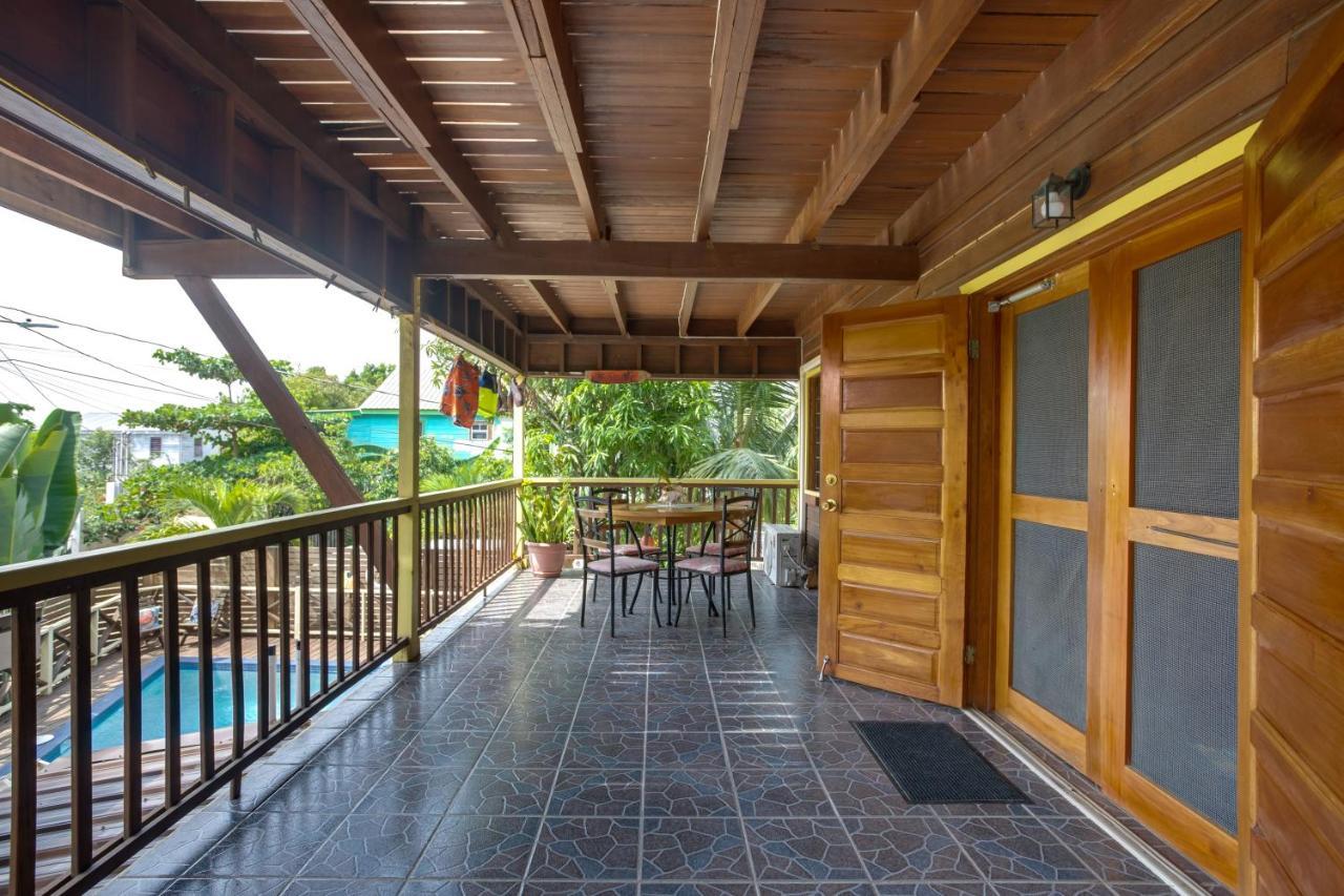 Driftwood Gardens Guesthouse Placencia Exterior foto