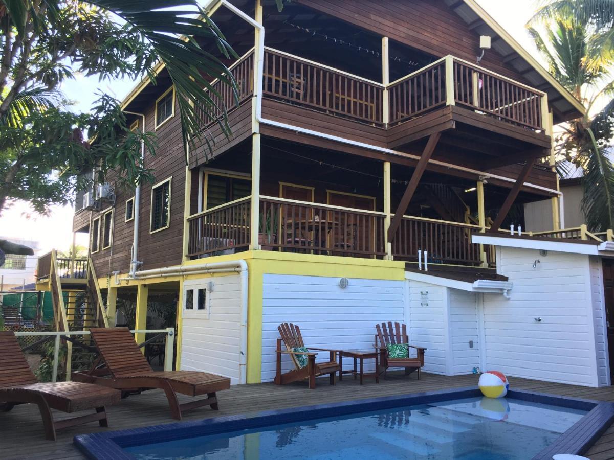 Driftwood Gardens Guesthouse Placencia Exterior foto